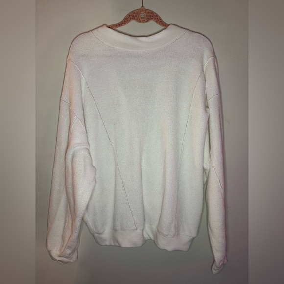 BUCKETLIST Oversized Twist Cozy Sweater - Picture 3 of 7